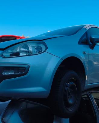 Pezzi di ricambio fiat punto EVO (3J) anno 2010