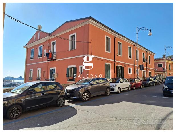 Appartamento Salerno [Cod. rif 3211844VRG]