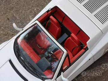 Testarossa 1/8 cabrio Ferrari Pocher bianca (4)