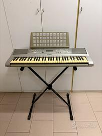 Tastiera Yamaha YPT-300