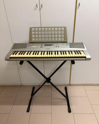 Tastiera Yamaha YPT-300