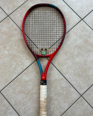 Racchetta tennis yonex vcore 100