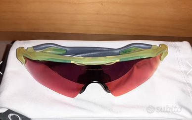 Oakley radar ev path xs giallo primz