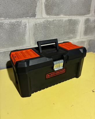 Avvitatore black decker