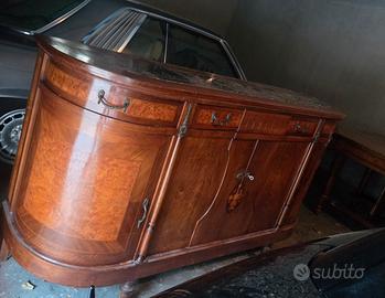 credenza. in radica  scatonata