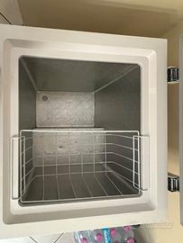 Pozzetto congelatore Marca Akai