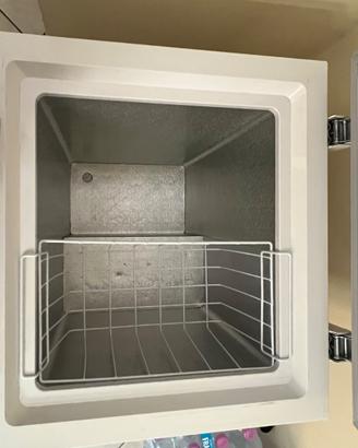 Pozzetto congelatore Marca Akai
