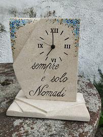 orologio da mobile in pietra