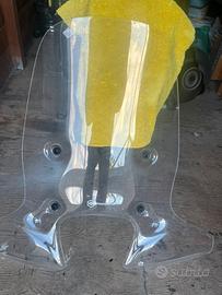 Parabrezza scuter alto