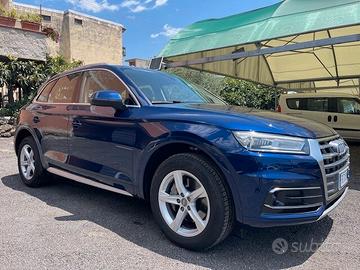 Audi Q5 2.0 TDI quattro S tronic Business Sport