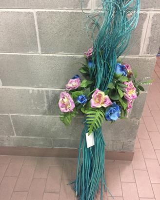 Composizione fiori finti