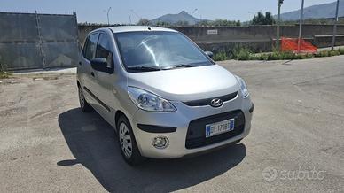 Hyundai i 10