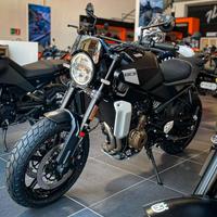 Husqvarna Svartpilen 801 105 CV