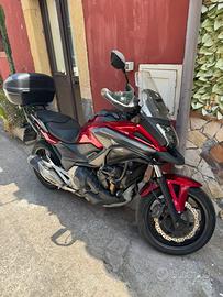 Honda NC 750 X DCT AUTOMATICA