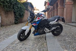 Bmw f 900 r - 2024