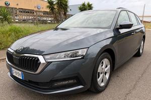 Skoda Octavia 2.0 TDI EVO SCR DSG Wagon Executive