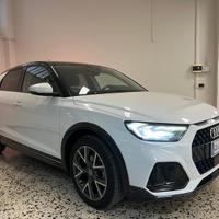 Audi A1 Citycarver 30 TFSI S tronic Identity