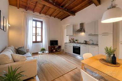 Bilocale-Firenze San Frediano-da Giugno