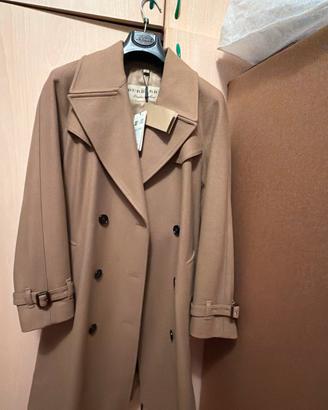 Cappotto burberry nuovo con etichette taglia 38