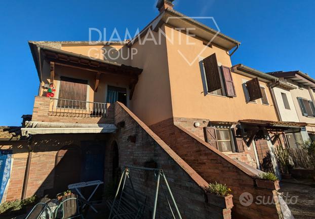 Casa indipendente arredata con annessi e terreno