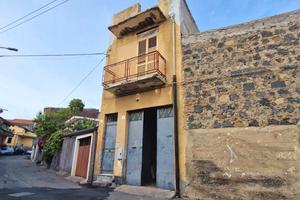 INDIPENDENTE con terrazzo e garage