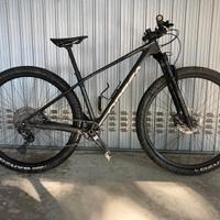 MTB Orbea alma m50 29" in carbonio