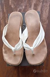 Infradito con zeppa "