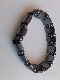 Bracciale in pietra elastico