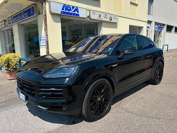 Porsche Cayenne Coupé 3.0 V6 E-Hybrid SUBENTRO LEA