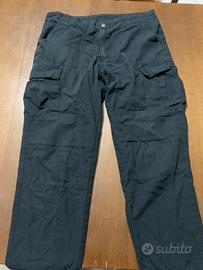 Cargo neri Carhartt, fit oversize, Pantaloni cargo