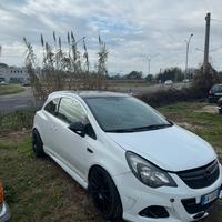opel corsa opc d sinistrata