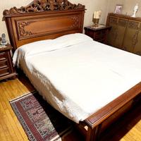 Letto matrimoniale con rete metallica 