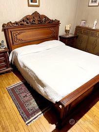 Letto matrimoniale con rete metallica 