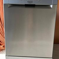 Lavastoviglie Ariston 