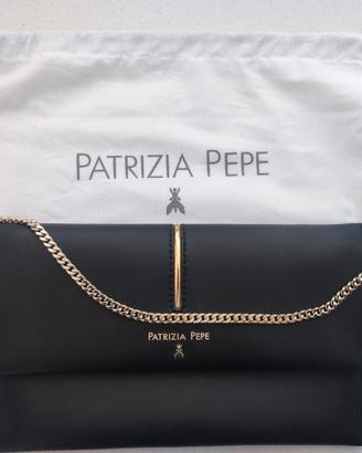 Pochette da donna in pelle Patrizia Pepe.