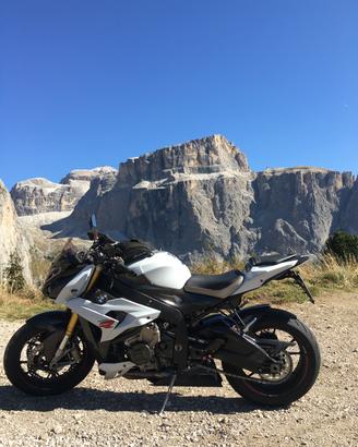 BMW S1000R