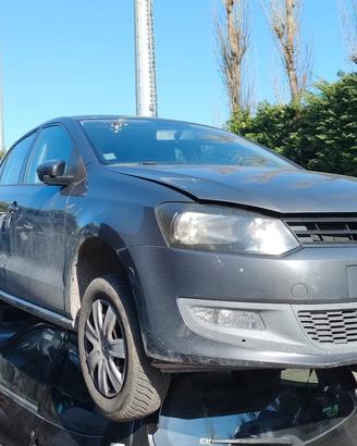Pezzi di ricambio volkswagen polo (6R) anno 2010