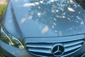 Mercedes E 250