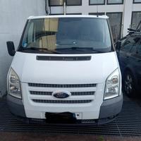 Ford transit passo corto