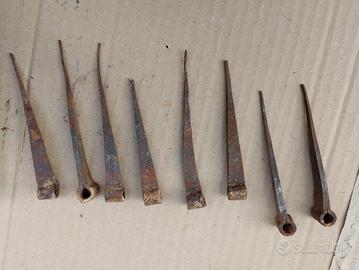 cerniere artigianali in ferro battuto 