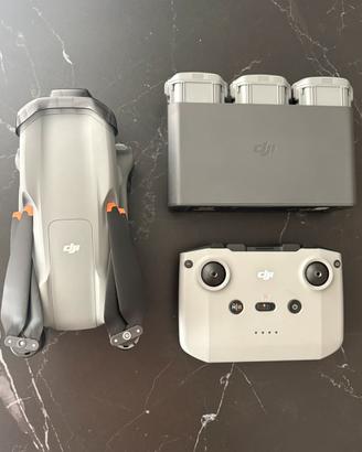 DJI AIR 3 Fly More Combo