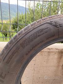 Gomme ESTIVE 225/55 R17 101W Bridgestone TURANZA