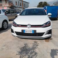 Volkswagen Golf GTI Golf GTI Performance 2.0 245 C