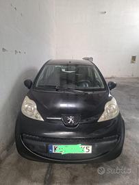PEUGEOT 107   NEOPATENTATO