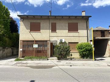 BIFAMILIARE A PIOMBINO DESE