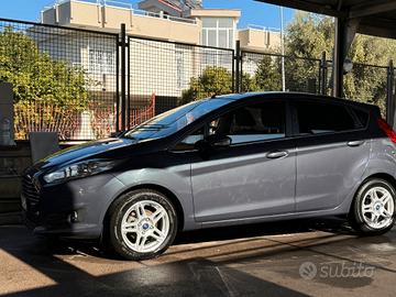 Ford fiesta prezzo trattabile 