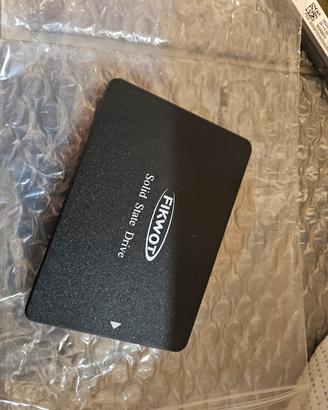 Hard disk SSD 1 TB 