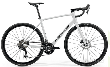 26 SCULTURA ENDURANCE GR 700 - Merida - PROMO
