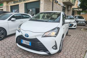 Toyota Yaris 1.5 Hybrid 5 porte Business