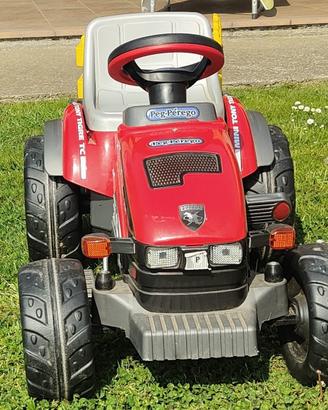 trattore Peg perego con carretto